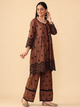 Load image into Gallery viewer, Brown Embroidered Kurta Set