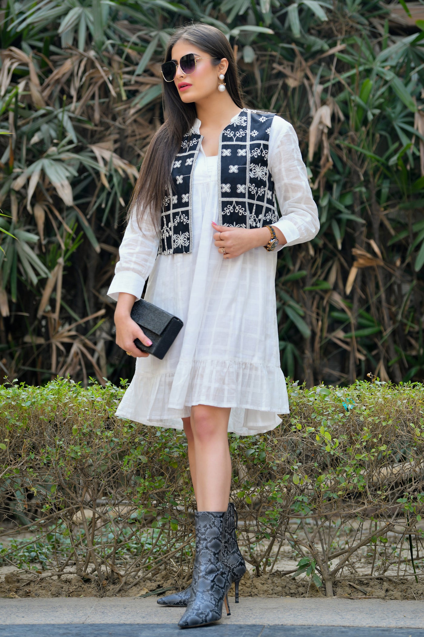 White Tiered Lose Fit Dress With Jacket CHIKARI