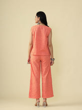 Load image into Gallery viewer, Peach Schiffli Coord Set.

