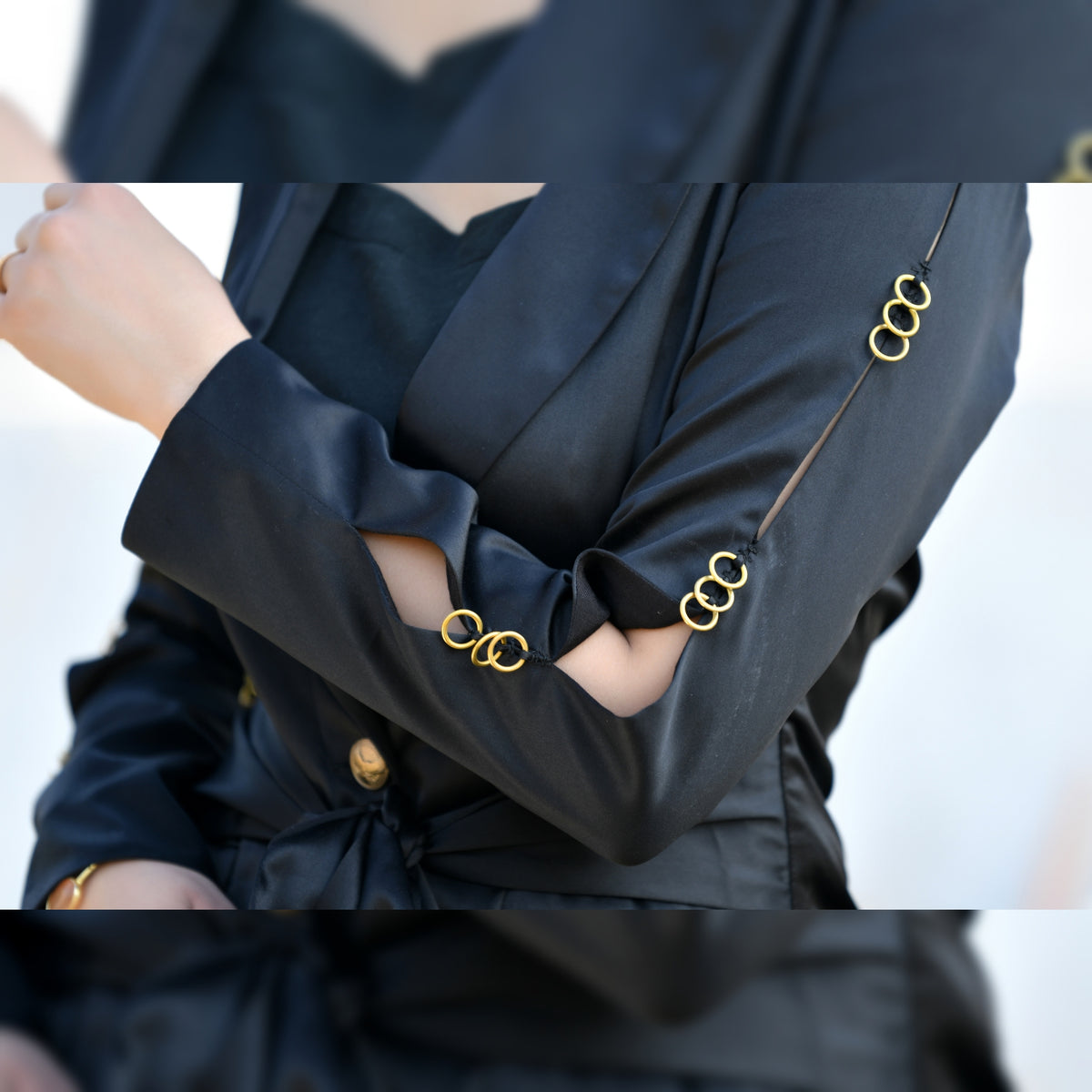 Black Knot Blazer Set With Rings - CHIKARI